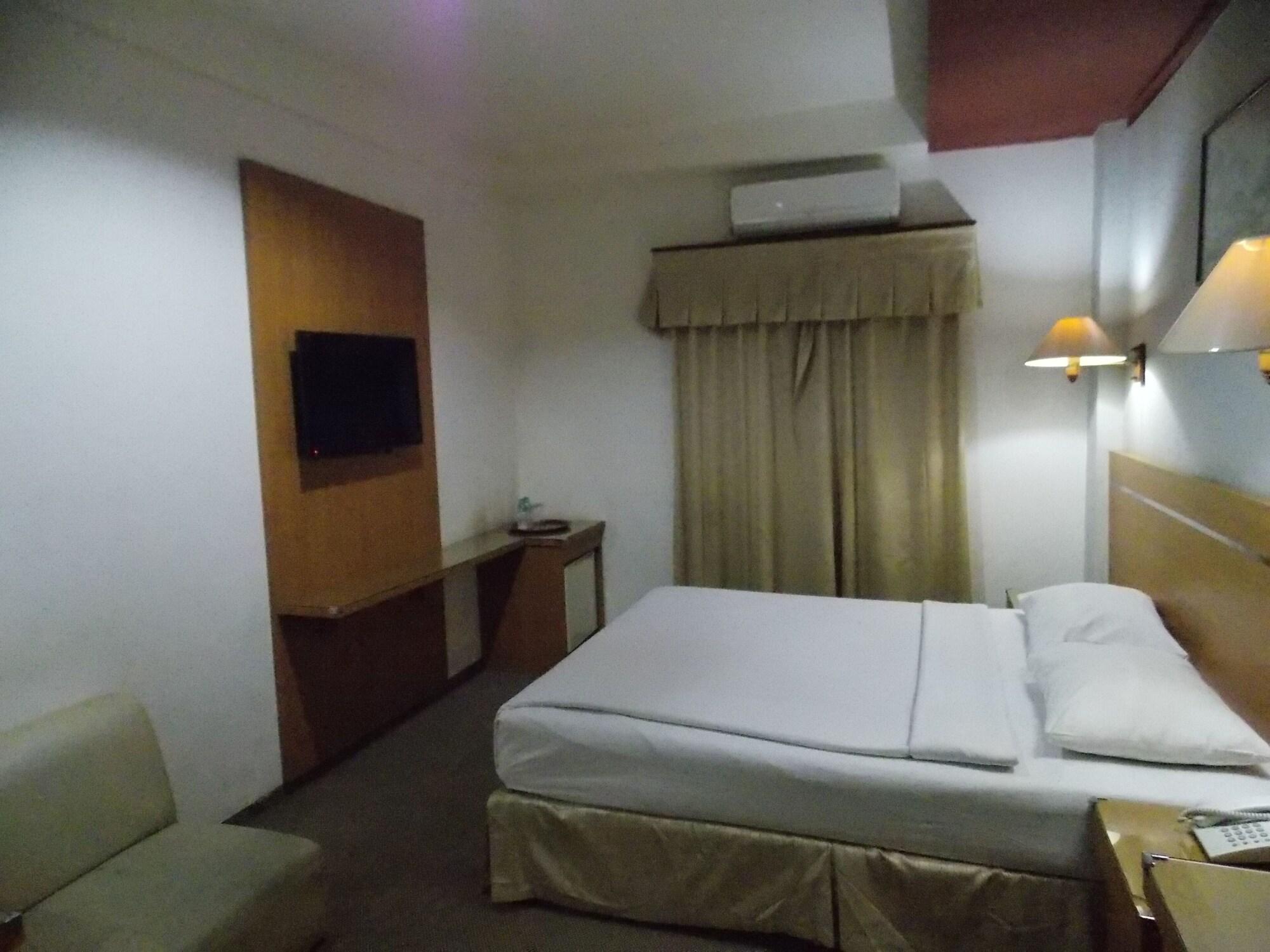 Puri Mega Hotel Jakarta Exterior photo