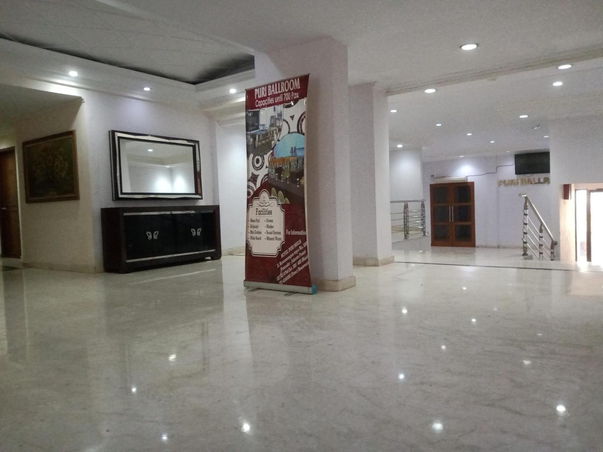 Puri Mega Hotel Jakarta Exterior photo